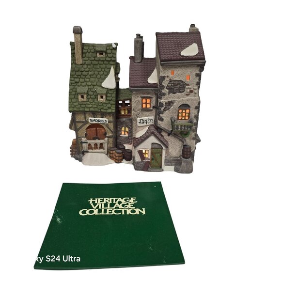 Dept 56 Dickens Village Heritage Collection Fagin's Hide-A-Way Lighted Building - Picture 2 of 12
